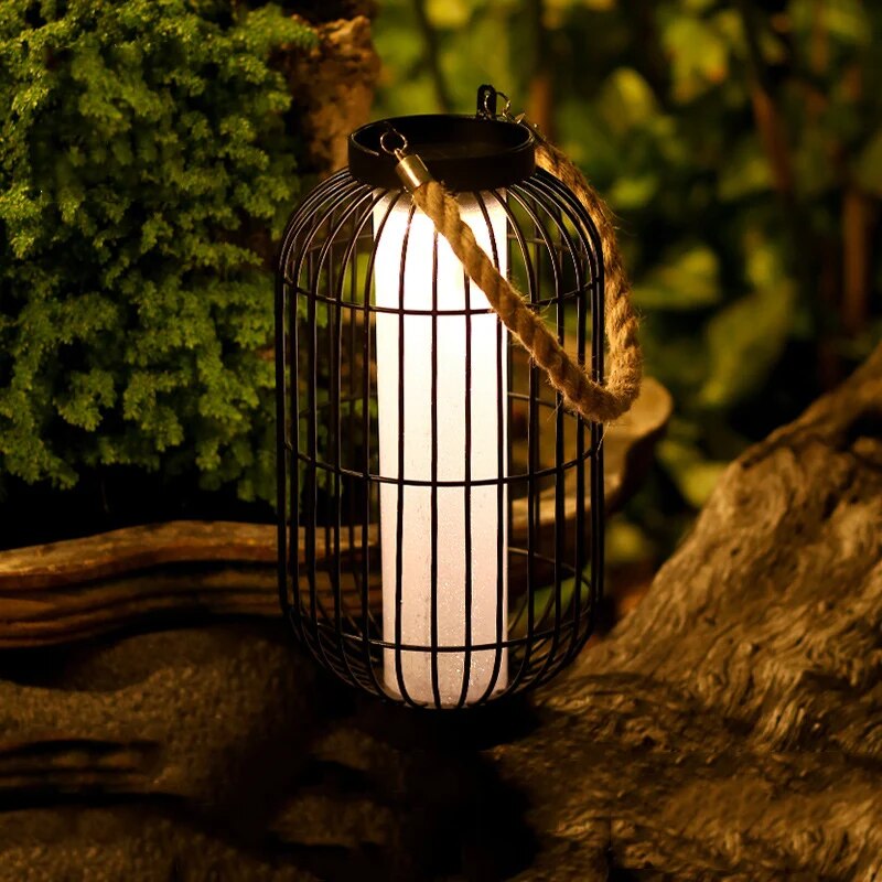 Solira SolarLight – Stijlvolle Buitenlamp op Zonne-energie