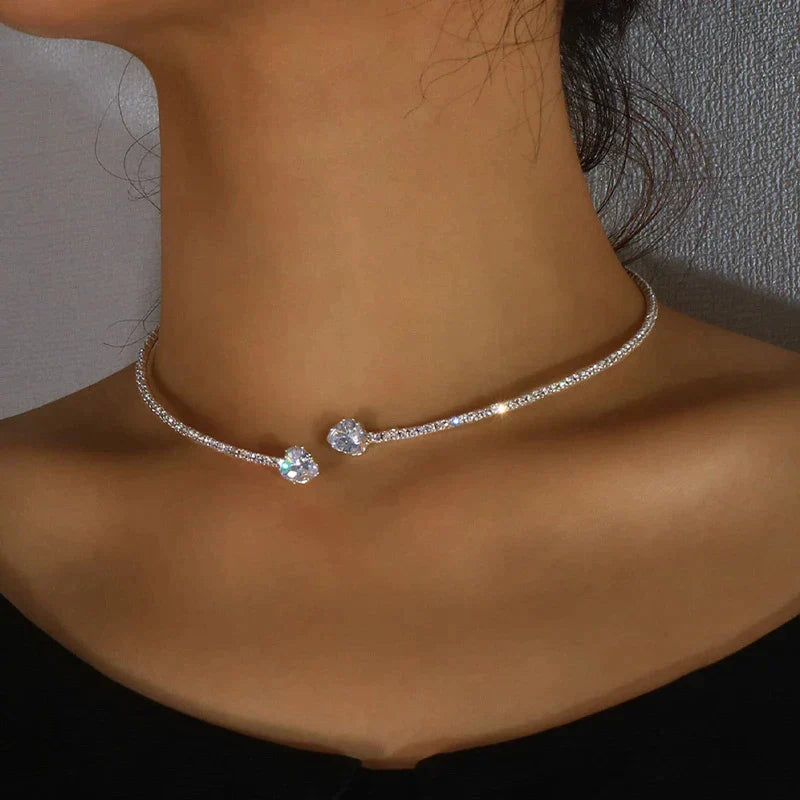Stralende Choker Ketting met Prachtige Steentjes | Uniek Accessoire!
