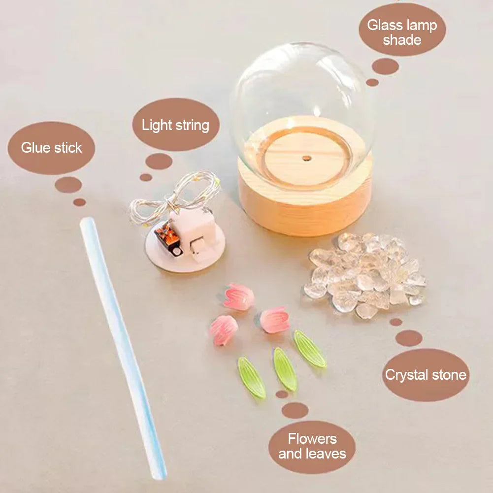 TulipGlow Elegante Bloemige Tafel Lamp – Verfijnde Verlichting