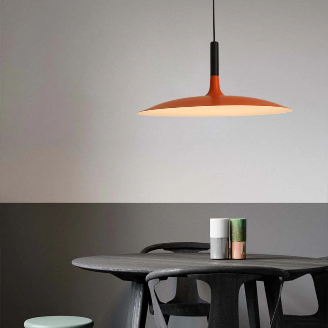 AuraPan – Stijlvolle LED Hanglamp voor Modern Interieur