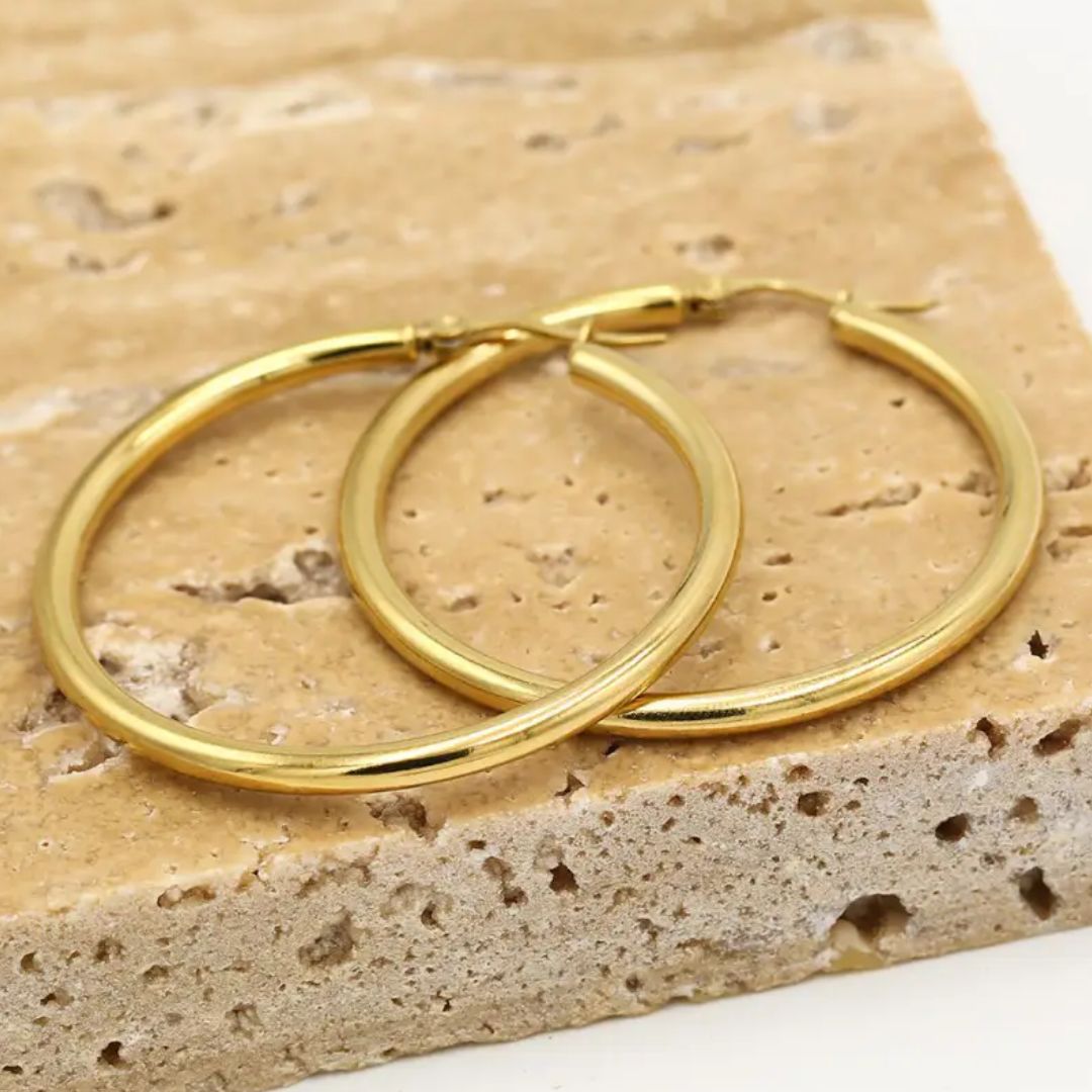 GoldenGlow Earrings – Elegante 40 mm Oorringen