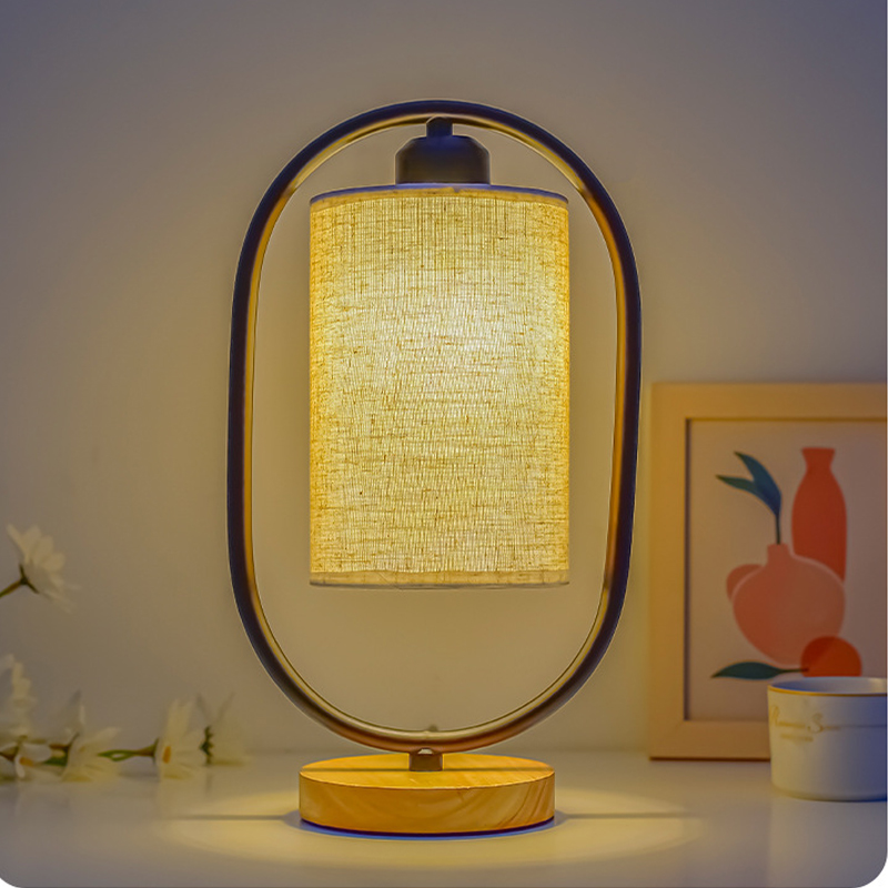 Timeless Elegance - Vintage Houten LED Lamp met Dimbare Functie
