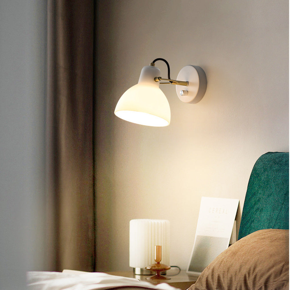 EssenceGlow - Minimalistische Witte Glazen Wandlamp
