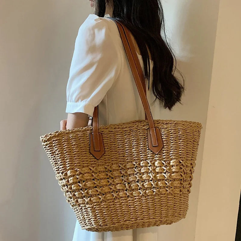 BohoVibe Tote – Elegante Stro Schoudertas