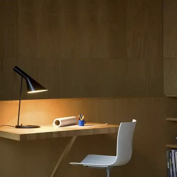 LumiMinimal Table - Elegante LED Tafellamp voor Modern Interieur