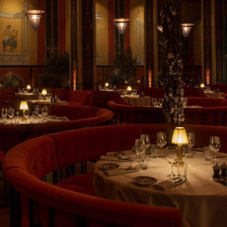 Verfijnde Draadloze Tafellamp met Dimfunctie – CozyGlimmer