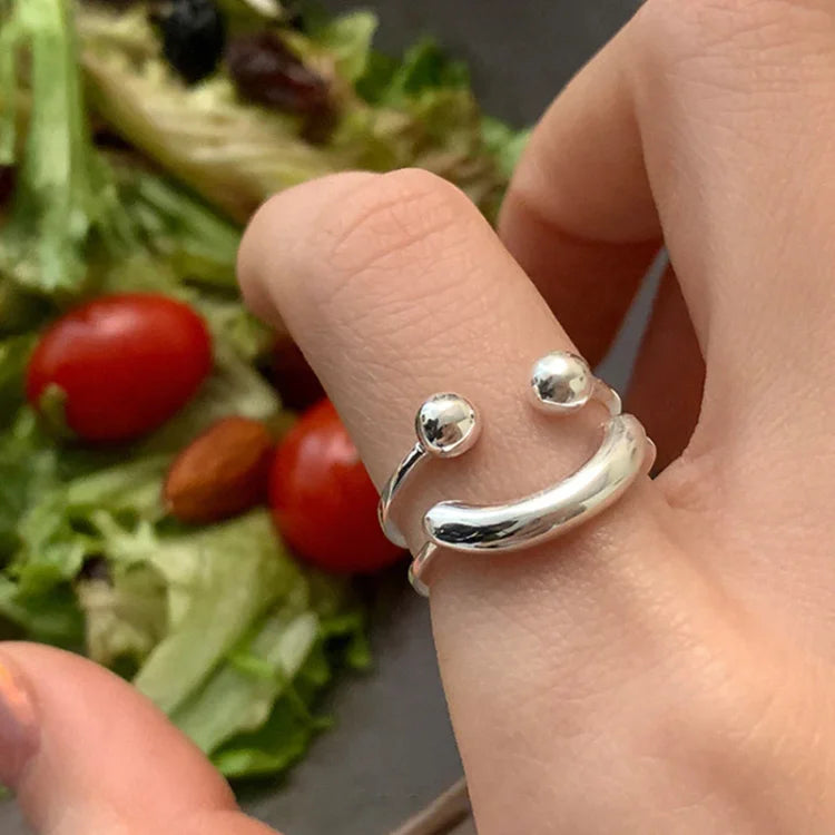 Mila - Adjustable Smiley Face Ring