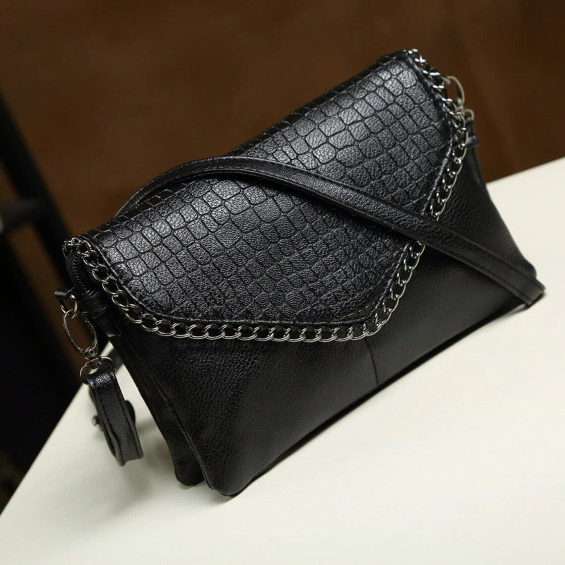 Alexa Clutch – Tijdloze Elegantie in Mode