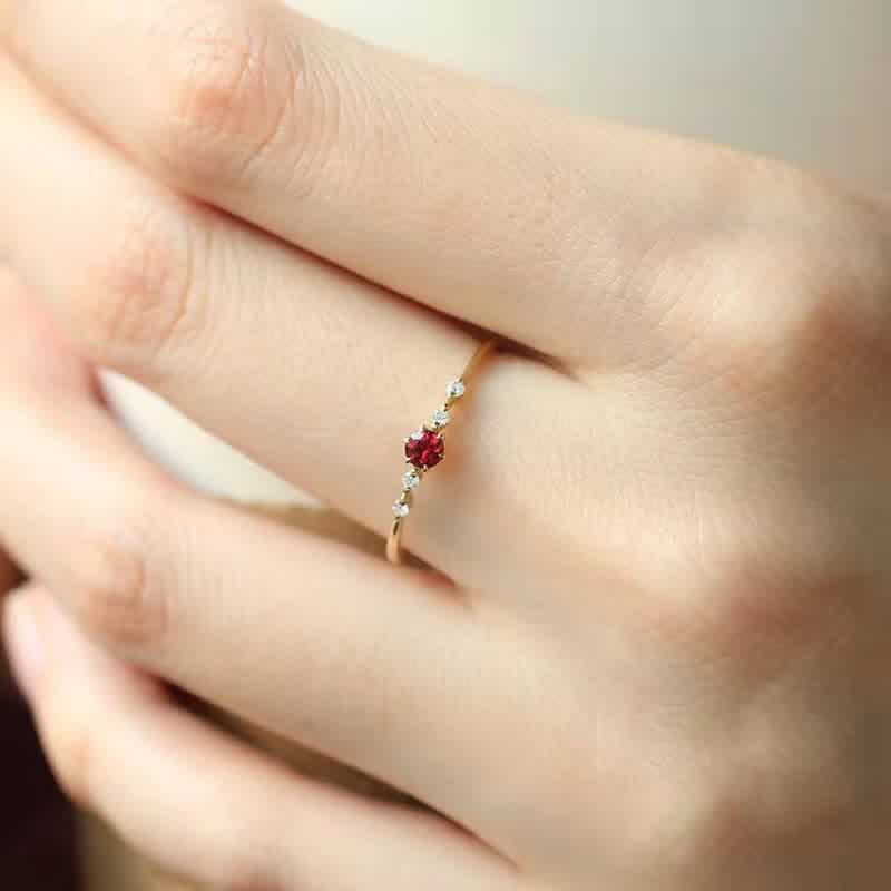 Elara 18K Gold Garnet Stone Ring - A Touch of Elegance
