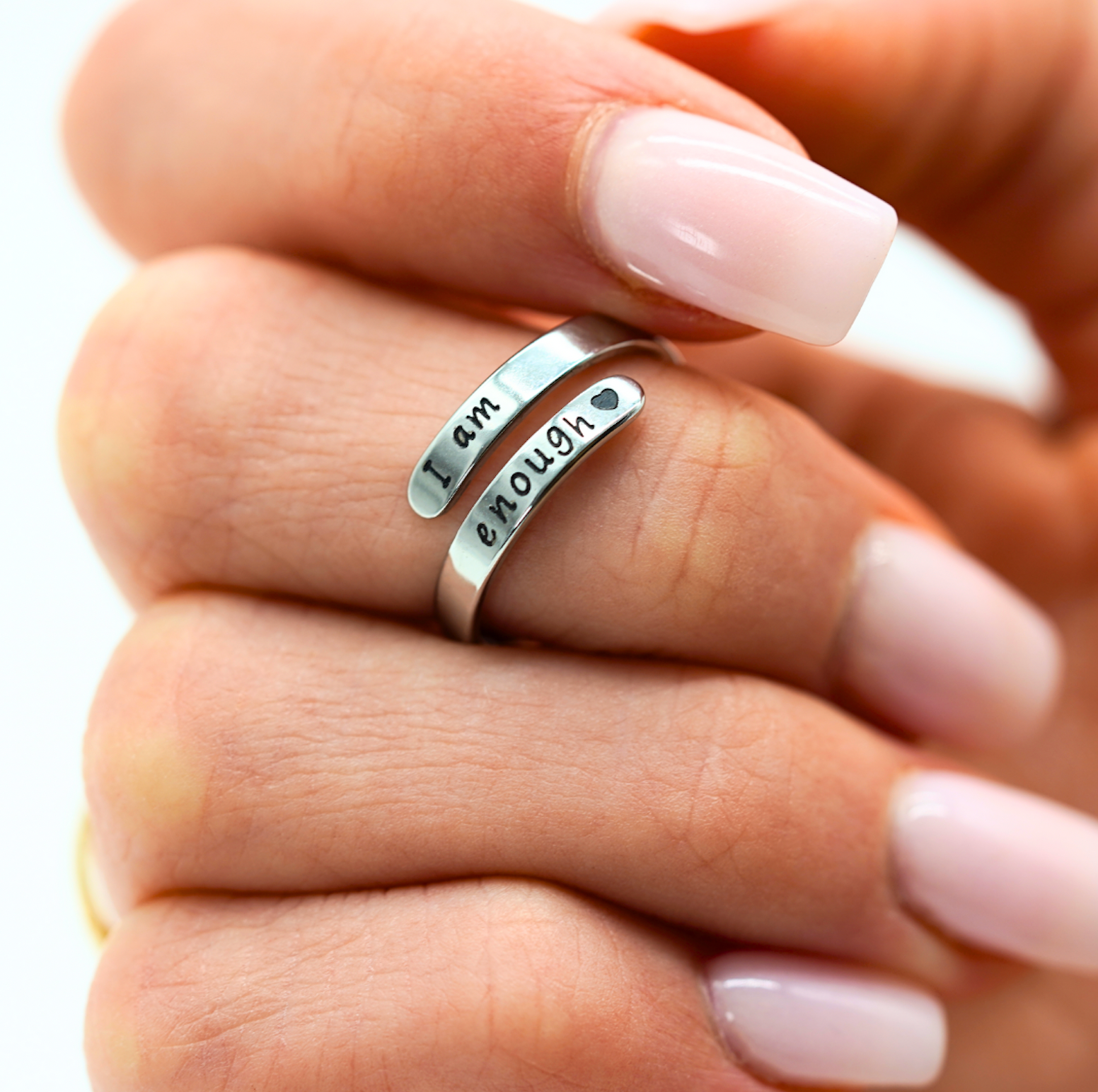 I Am Enough Ring – Elegante Sieraad voor Zelfliefde
