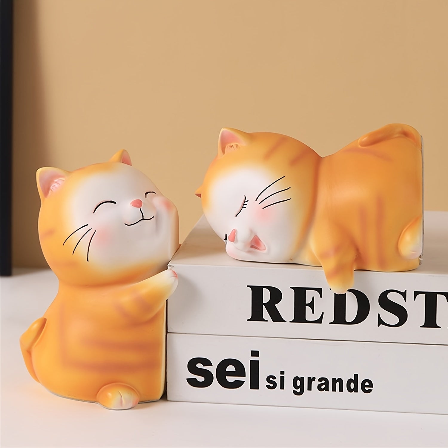 LoveCats - Romantische Boekensteunen van Hars