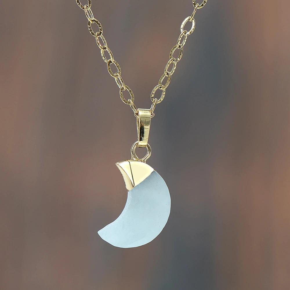 Moonstone Healing Necklace – Celestina Sieraad