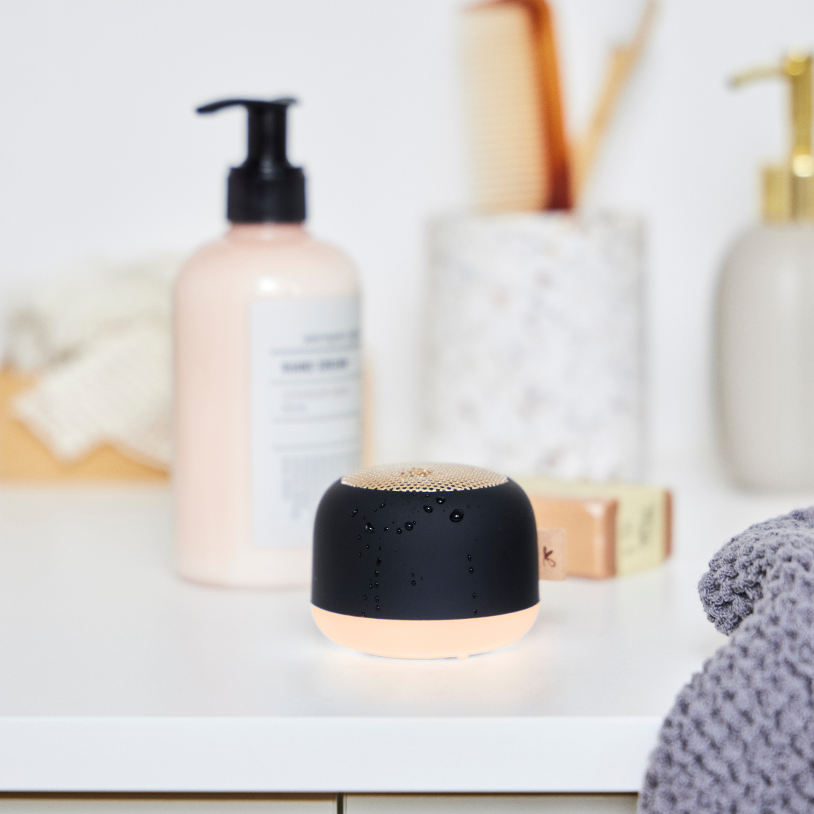 AquaBeats – Waterdichte Bluetooth Badkamerlamp