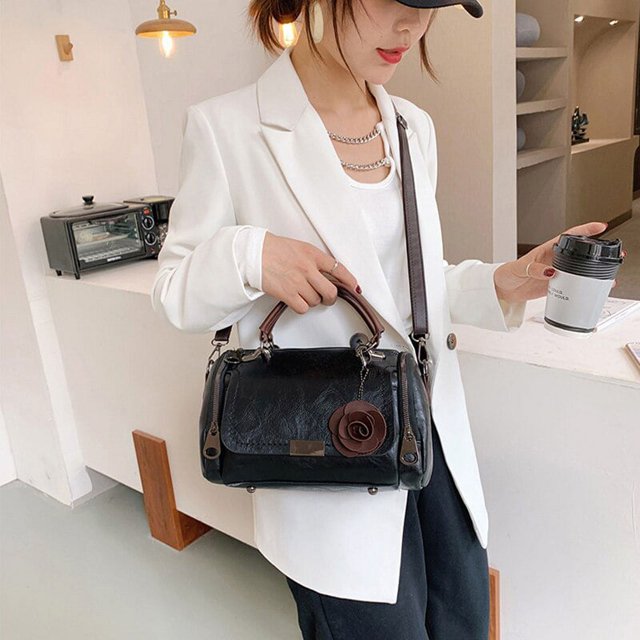 Dahlia Boston Bag – Stijlvolle Mode Must-have