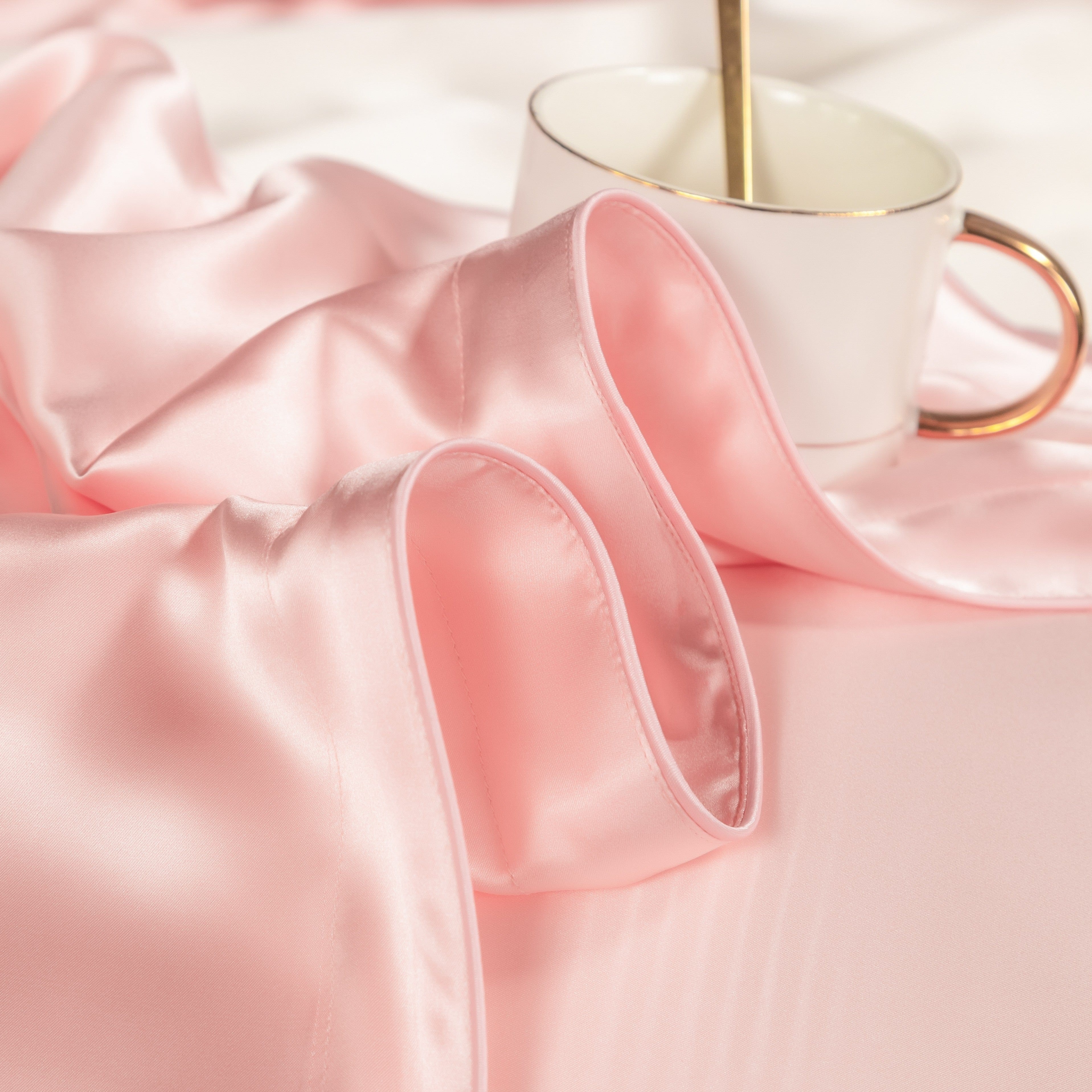 SilkDream – Luxe Roze Moerbeizijde Beddengoed Set