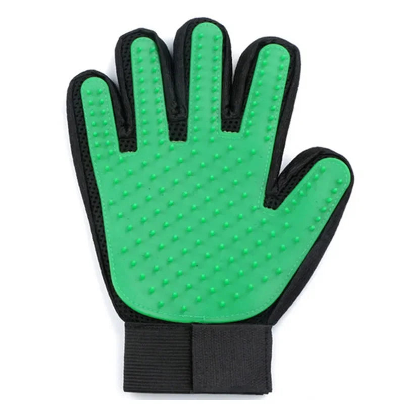 PetCareGlove - Efficiënte Verzorging voor Huisdieren