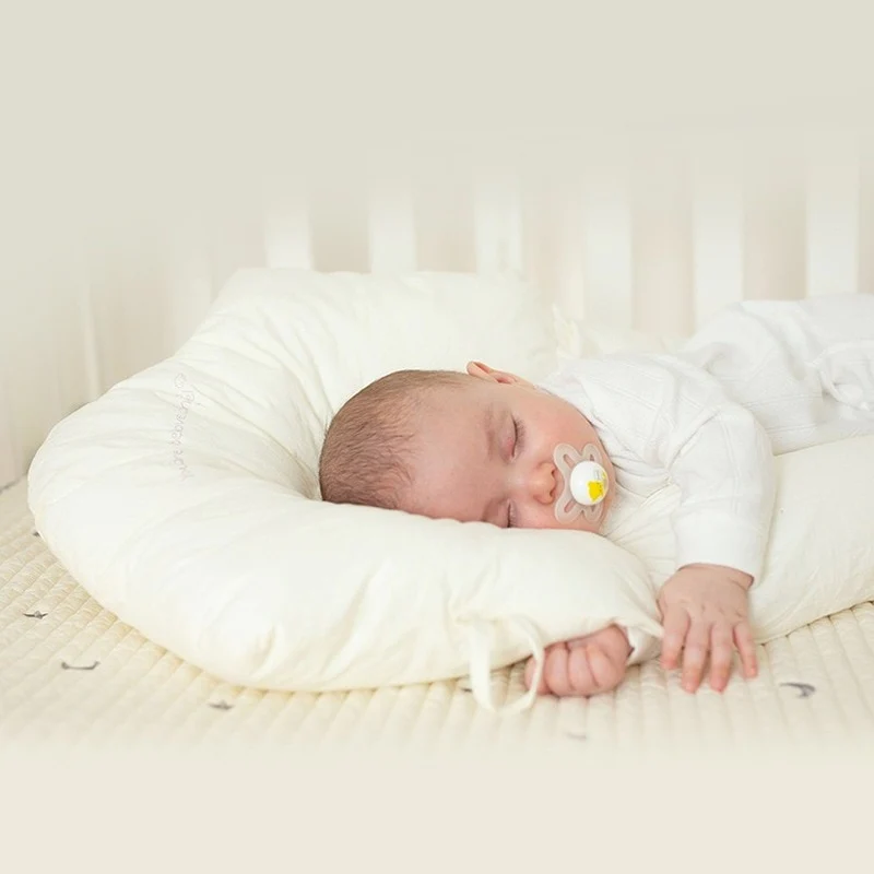 DreamNest – Hypoallergeen Baby Slaapkussen voor Comfort