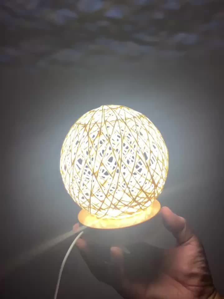 ModernLight – Elegante Dimbare USB Tafellamp