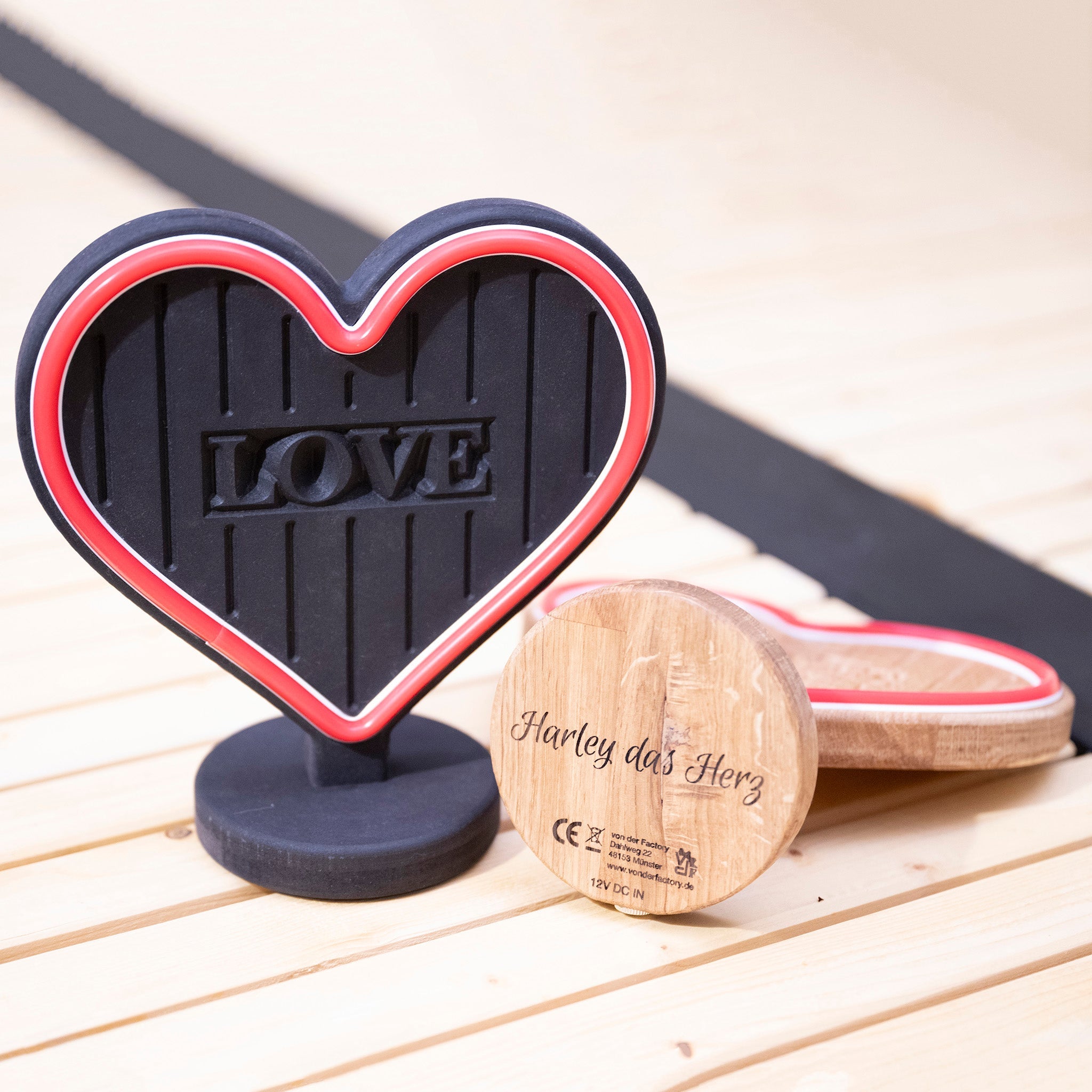 LoveGlow - Houten Neon Hart met Afstandsbediening