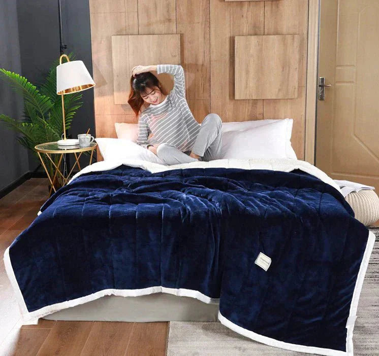Finley - Luxe Fluweelachtige Fleece Deken voor Warme Avonden