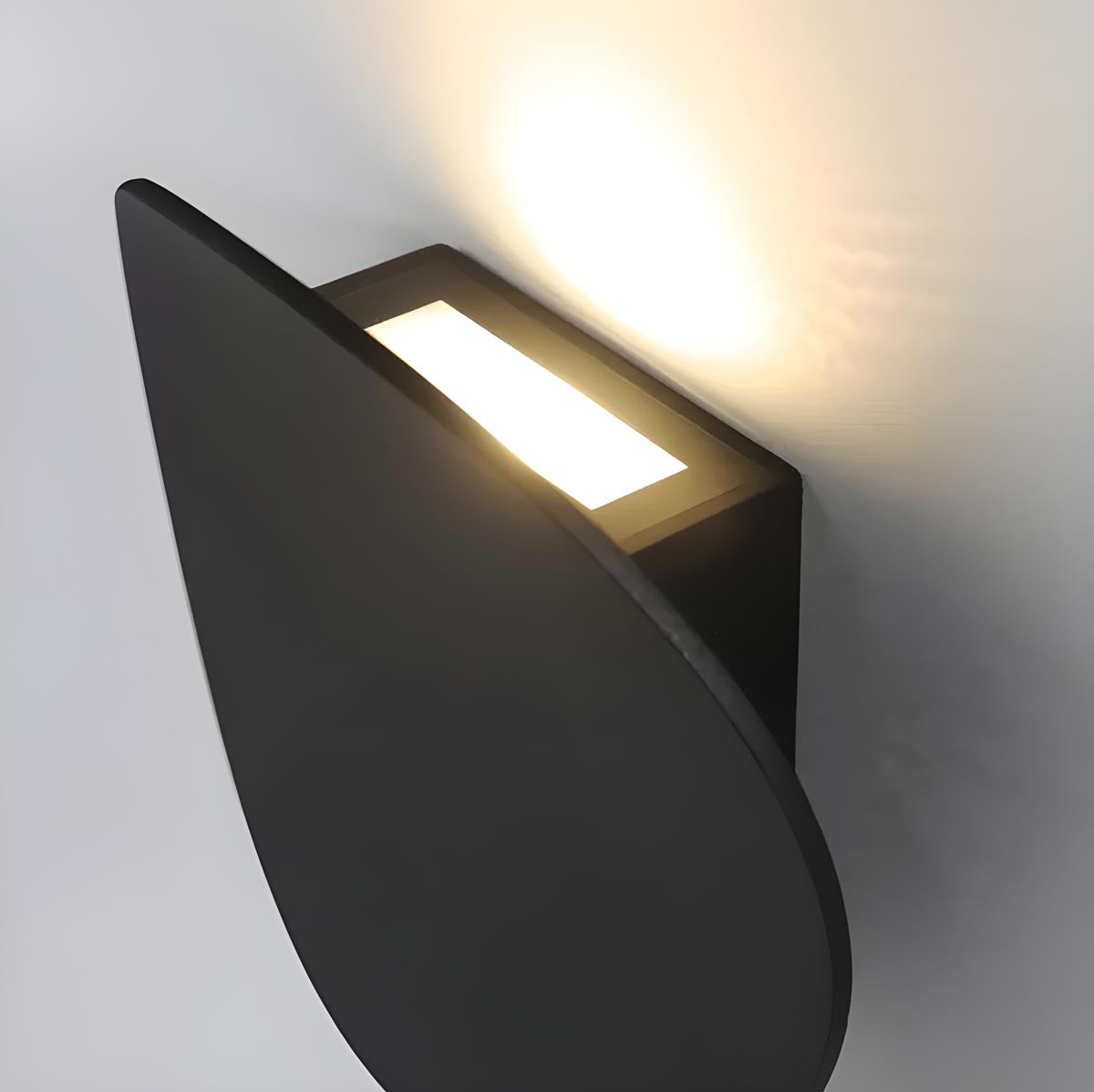 DuskGlow - Elegante Wandlamp voor Sfeervolle Verlichting
