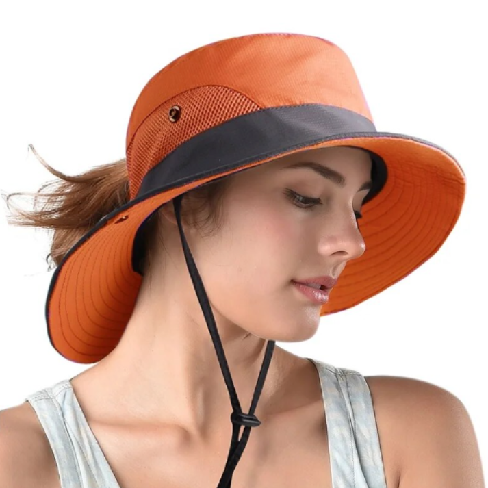 SunShield Hat – Stijlvolle Zonnebescherming voor Buiten