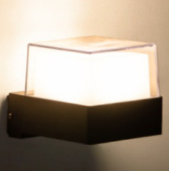 Hydrobright - Elegante Wandlamp voor Buitenruimtes