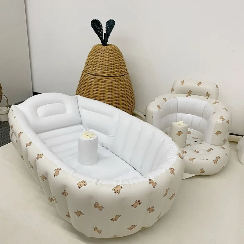 Blow Up Baby Bath™ - Opblaasbaar en Veilig Babybadje voor Binnen en Buiten