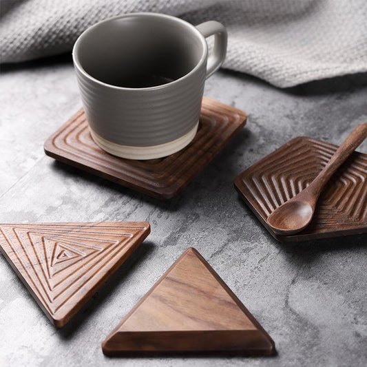 Creative Coasters – Zwart Walnoot in Unieke Vormen