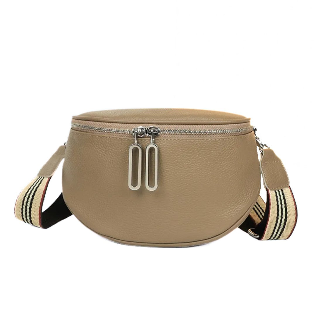 Lucy LeatherBag – Trendy en Schattige Leren Zadeltas