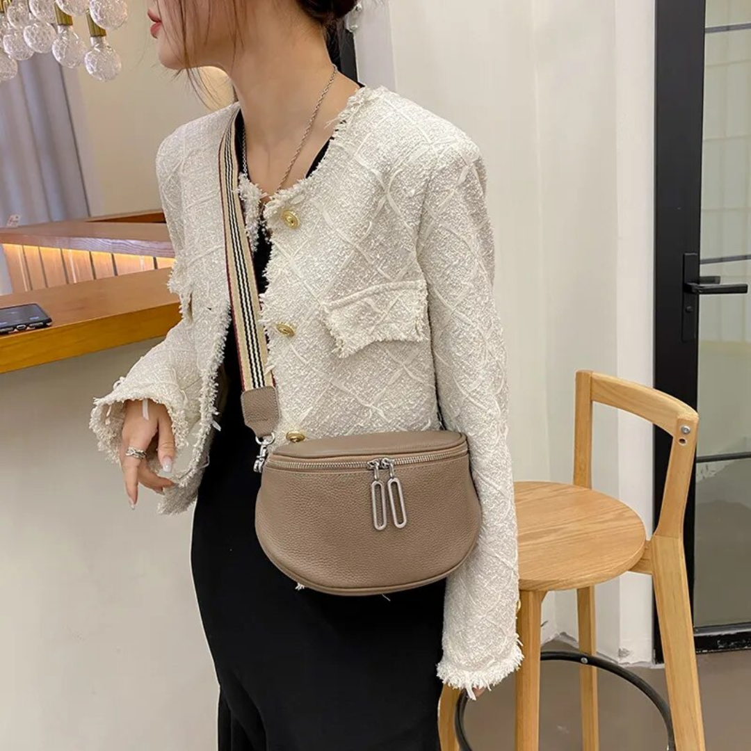 Lucy LeatherBag – Trendy en Schattige Leren Zadeltas