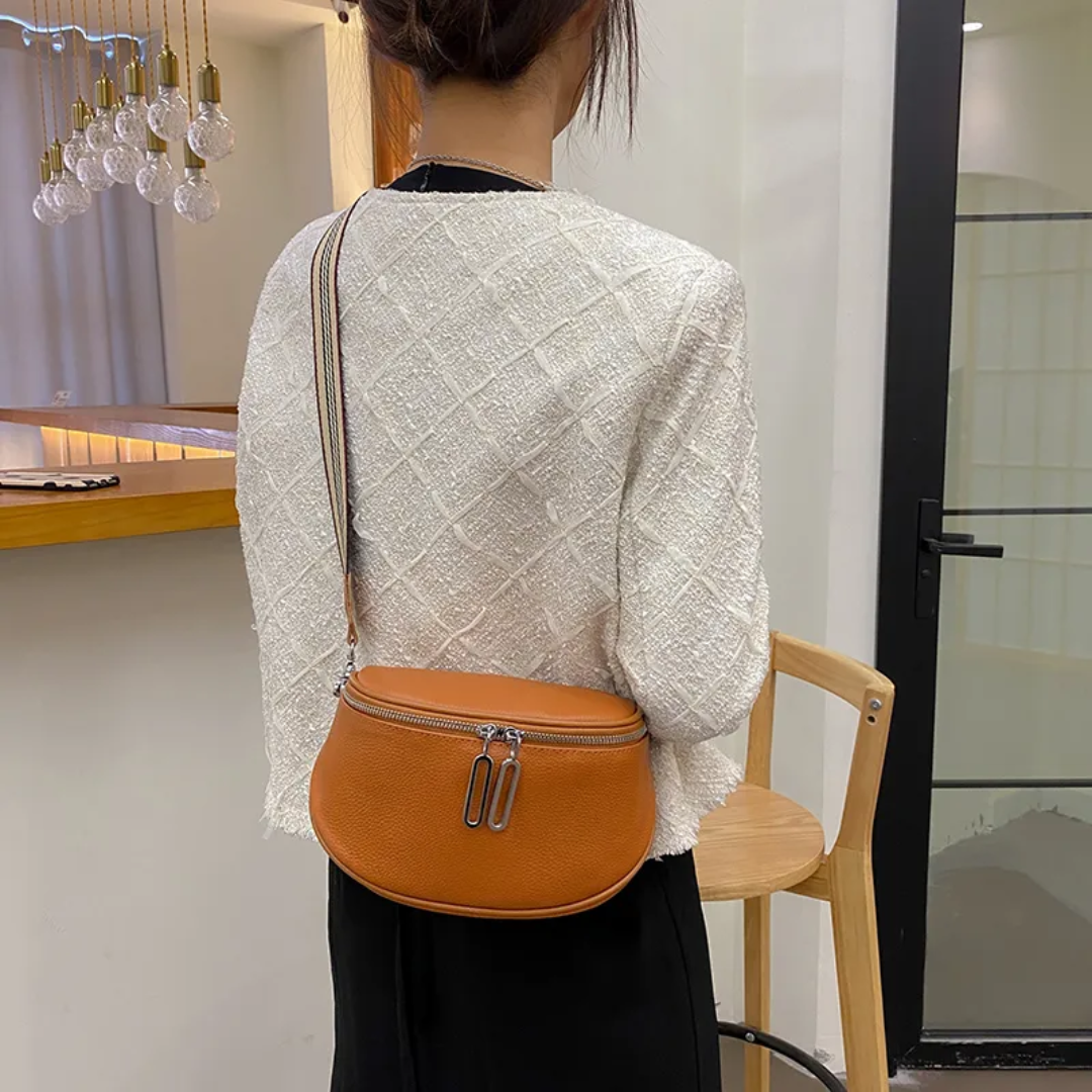 Lucy LeatherBag – Trendy en Schattige Leren Zadeltas