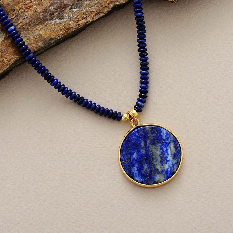 Lapis Charm Necklace – Elegante Ronde Ketting