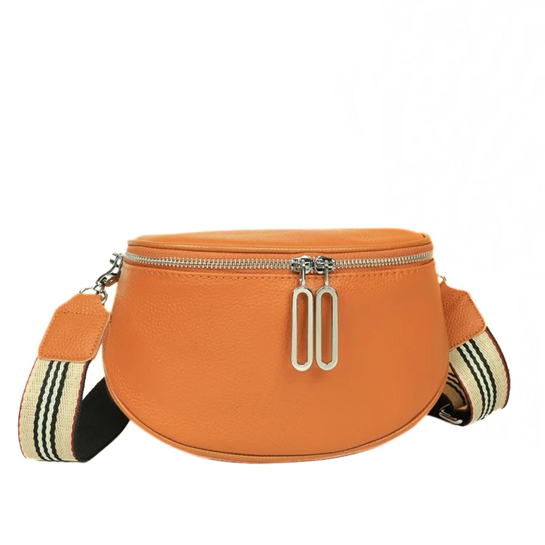 Lucy LeatherBag – Trendy en Schattige Leren Zadeltas