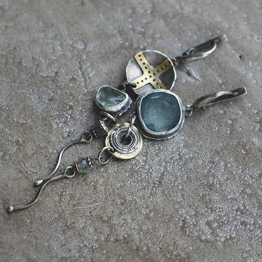 Elegant Blauwe Steen Kruis Oorbellen - Elias Collection