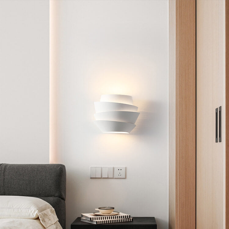 ShineLux - Moderne Wandlamp met Dubbele Lichtpunten van IJzer