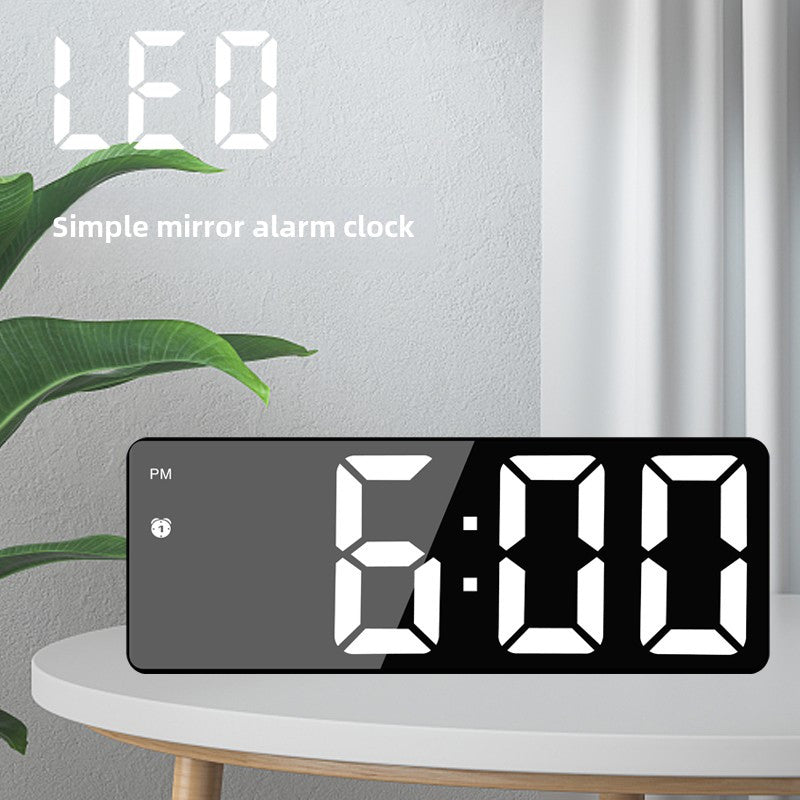 LumiClock – Stijlvolle LED Wekker met Datum en Temperatuur