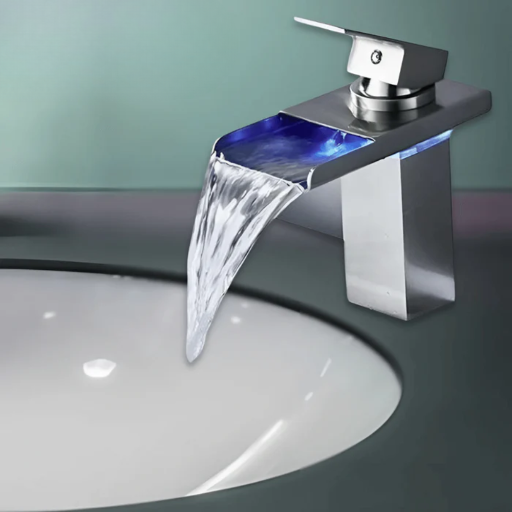 Elegante LED Waterval Kraan - voor Luxe Badkamers