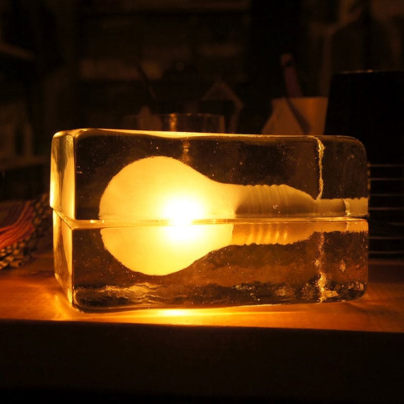 Icecube Lamp - Moderne tafellamp in de vorm van een ijsblok