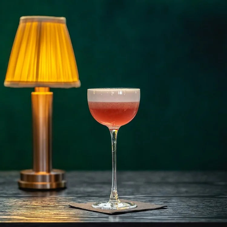 LuxeSilk Wireless Table Lamp - Elegant Draadloze Tafellamp voor Sfeervolle Ruimtes