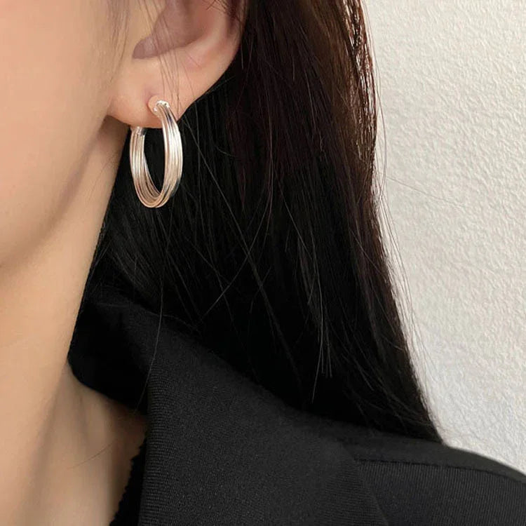 Amelie Gelaagde Lijnen Oorbellen - Elegante Hoops