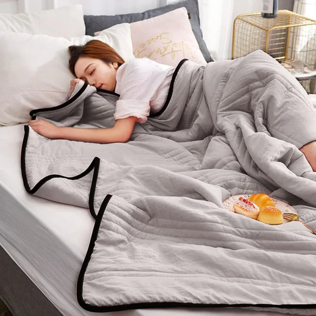 CoolBreeze – Ademend en Verkoelend Zomer Dekbed
