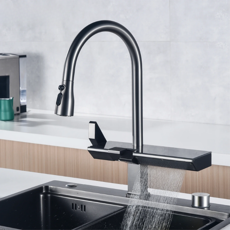 StyleStream Luxe – Moderne Keukenkraan met Digitaal Design