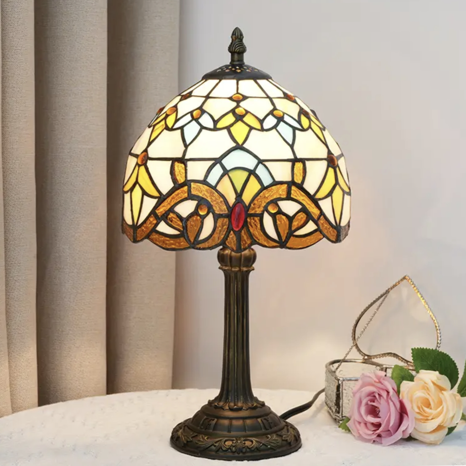 VerreMystique – Tijdloze Tiffany Lamp voor Sfeervol Licht