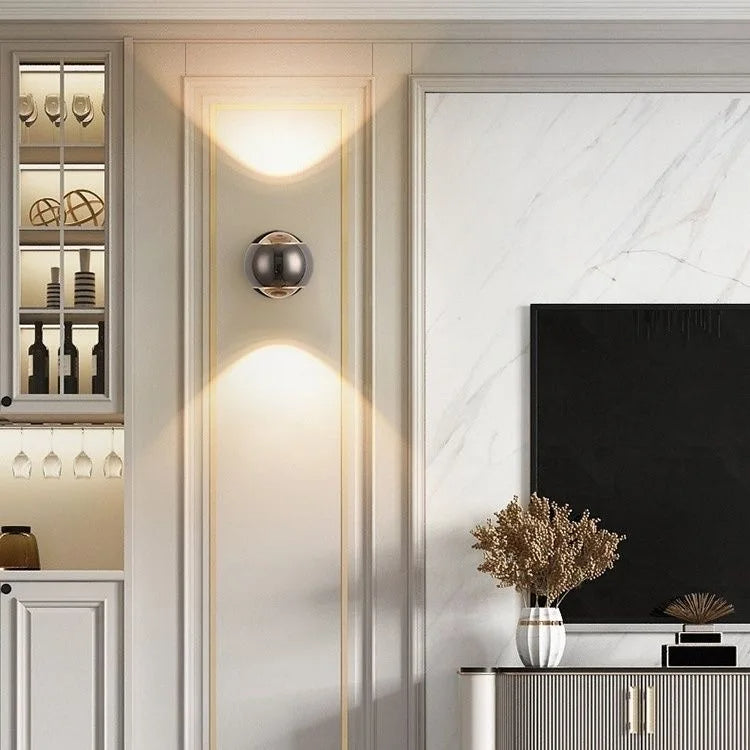 LumièreArt – Stijlvolle Wandlamp met Flexibele Verlichting