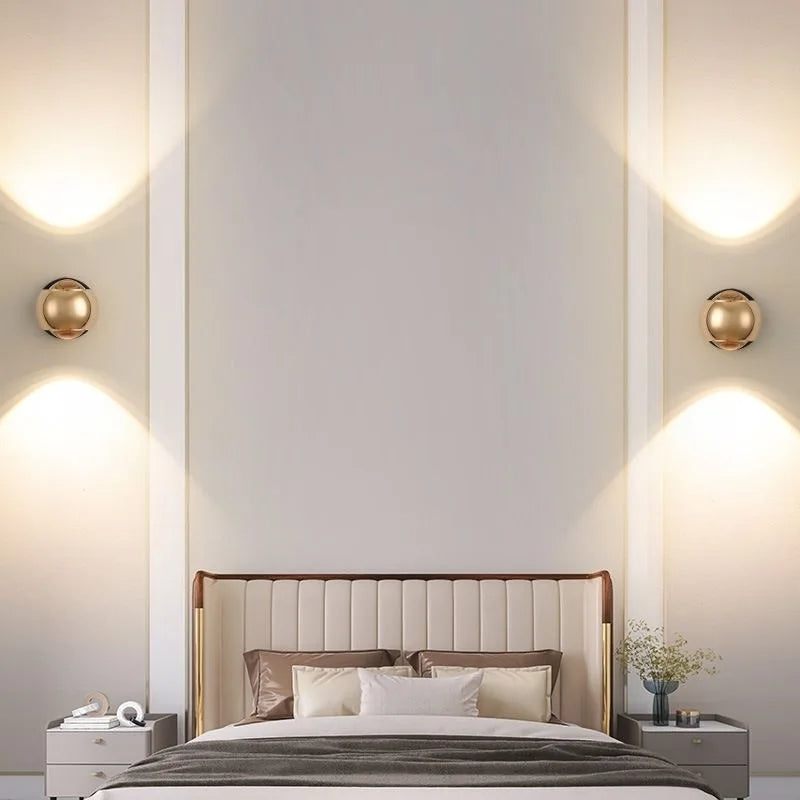 LumièreArt – Stijlvolle Wandlamp met Flexibele Verlichting