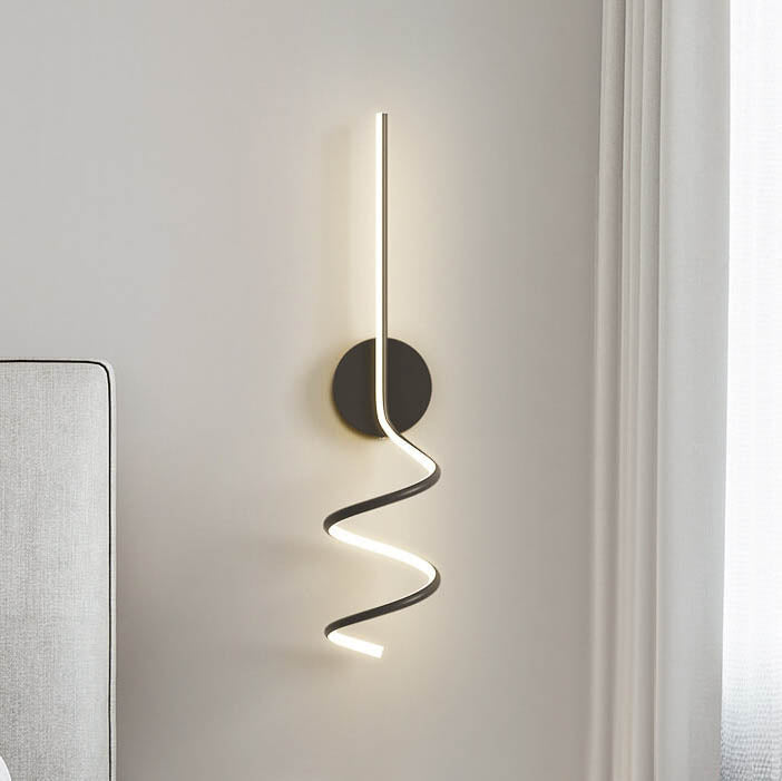 GlowWave - Strakke LED Wandlamp met Boogdesign