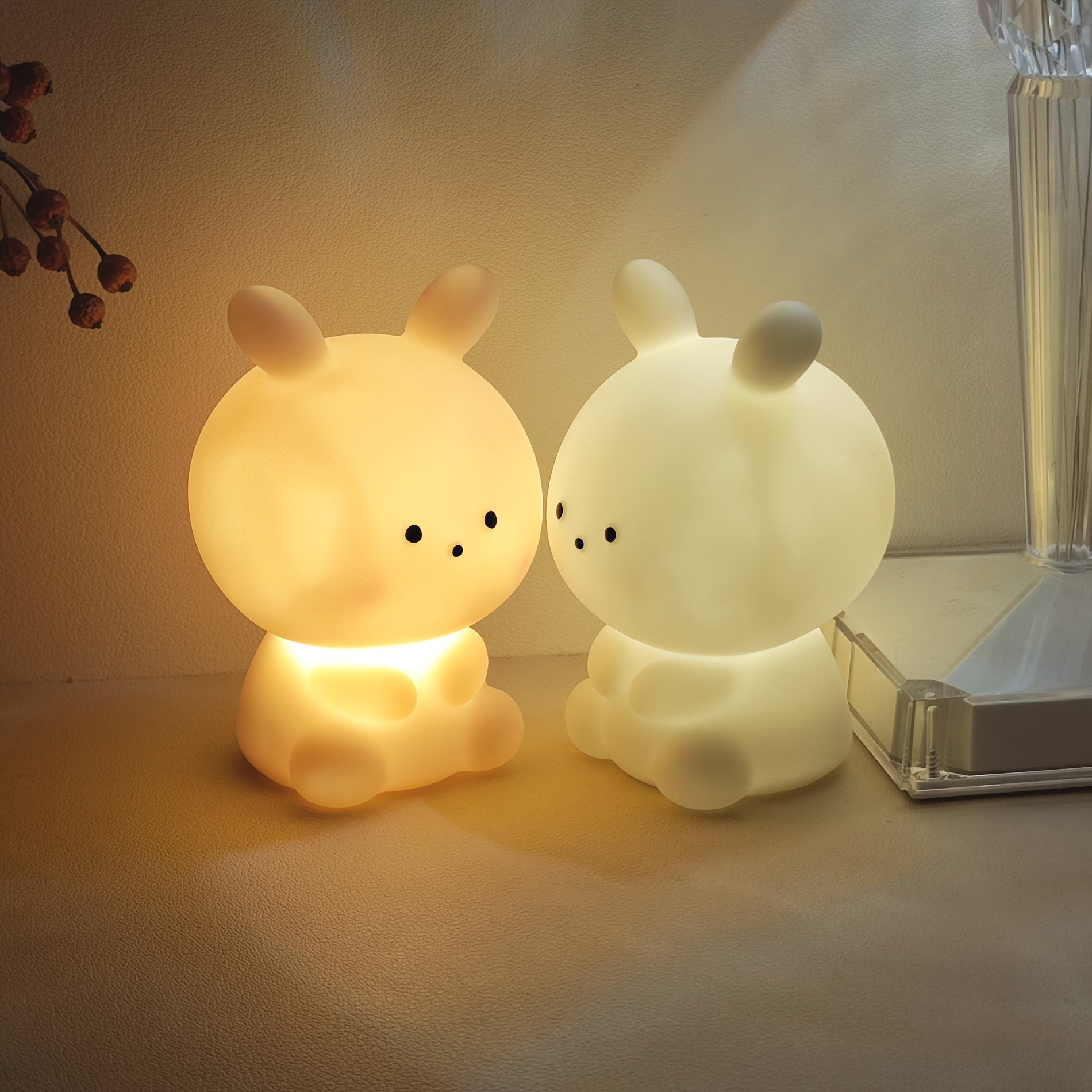 BunnyGlow – Grote LED Tafellamp met Batterij & Animestijl