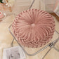 VelvetPumpkin Cushion - Luxe Pluche Kussen voor Comfort