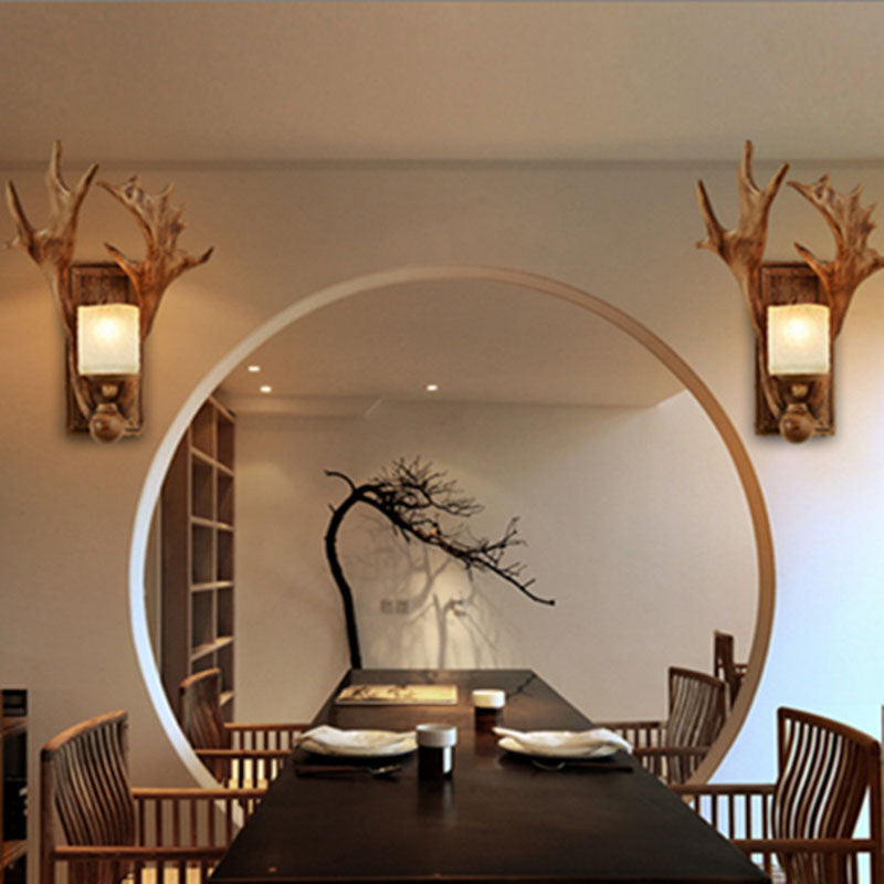 RusticAntler - Landelijke Wandlamp met Hertenhoorn